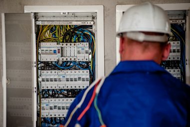 Benefits of Maintenance Services By A Qualified Electrician
